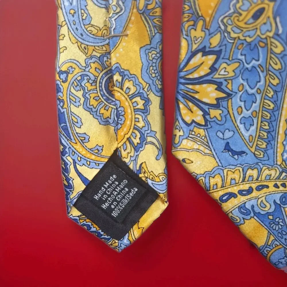 George Mens Yellow and Blue Design Necktie 100% Silk 3 1/2